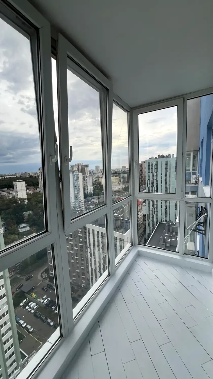 Продаж квартири 2-кімн. 78 м² 25/26 пов.
