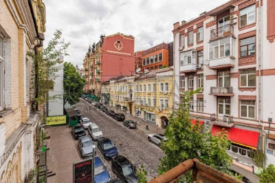 Продаж / Квартира / Шевченківський район / вул. Прорізна, 21