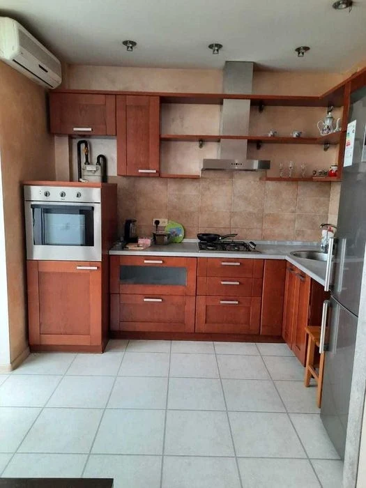 Продам 2к квартиру Дмитрия Яворницкого пр. 100