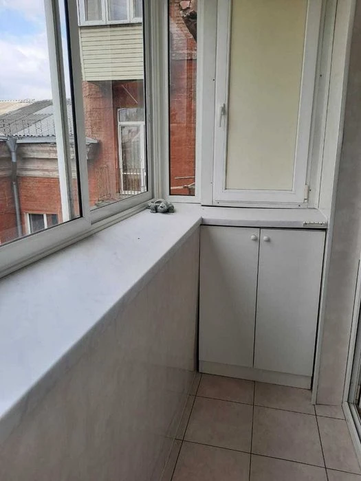 Продам 2к квартиру Дмитрия Яворницкого пр. 100