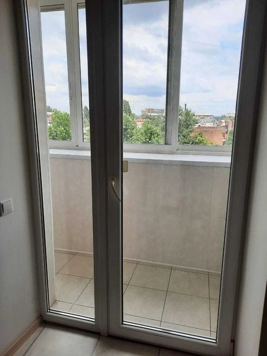 Продам 2к квартиру Дмитрия Яворницкого пр. 100