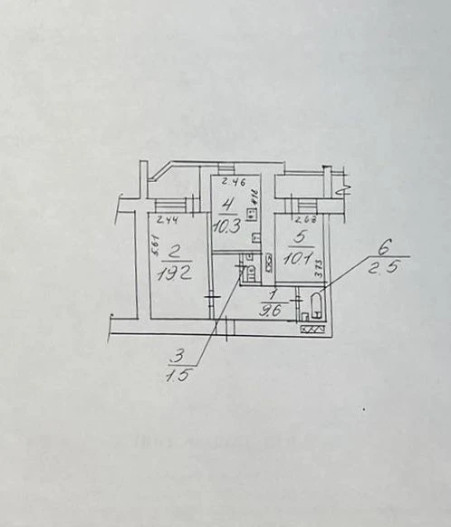 I will sell a large 2-room 60m2 Topol-3 (district Epicenter/Metro/