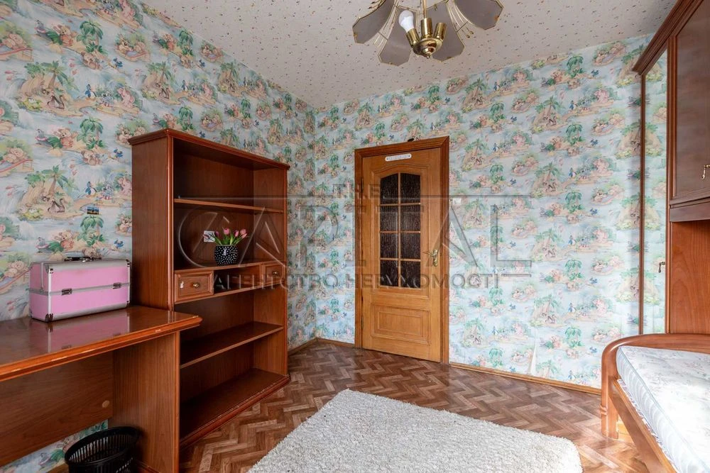 urgent sale of 3-room apartment, super price