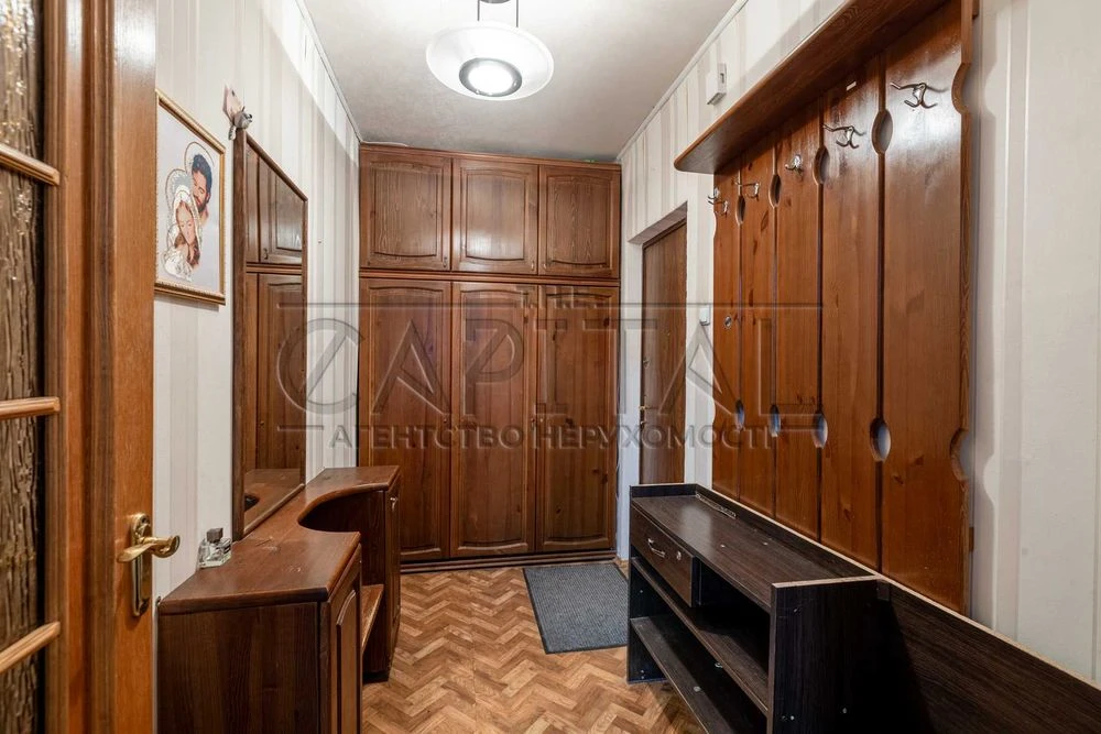 urgent sale of 3-room apartment, super price