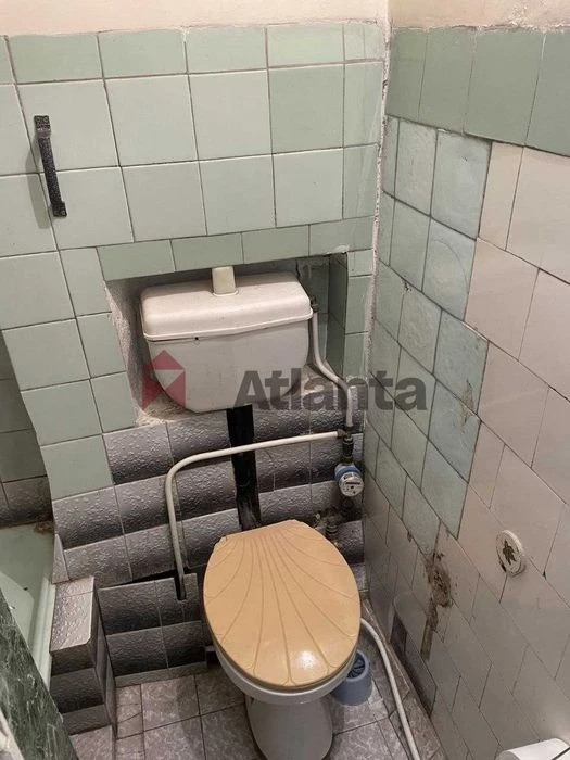 Продам 1-комнатную квартиру, 36 м², 2 этаж, АХО, ул. Среди