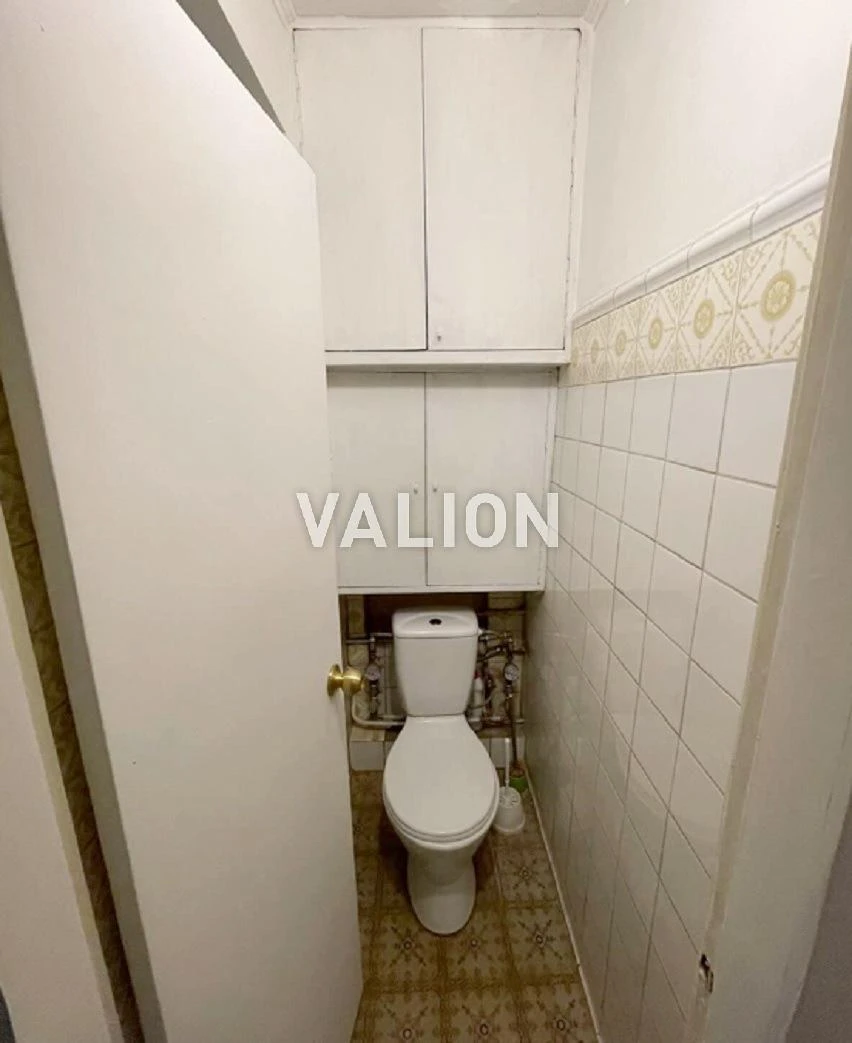 Продаж 2-к квартира 51.1 м² із погребом та газом. метро Вокз