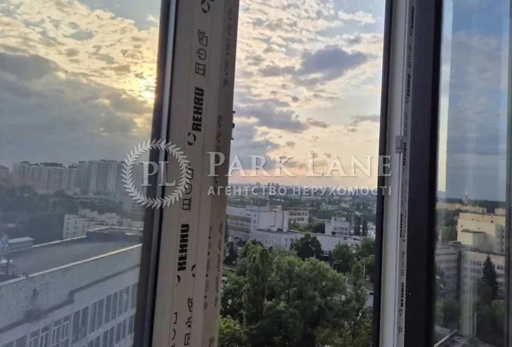 1k Holosiivskyi residential complex Vasylkivska 37g metro station Vasylkivska VD