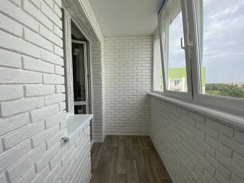 Продам 1 к. квартиру ЖК Мира-3 метро Индустриальная ХТЗ Е-Ос