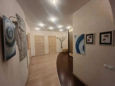 Продам 3 к. квартиру 115 м2 ЖК Гагарина Аэрокосмический метр