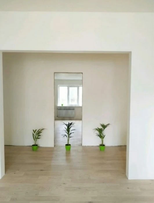 Продаж 3к квартири 63м2, метро Мінська 5 хвилин