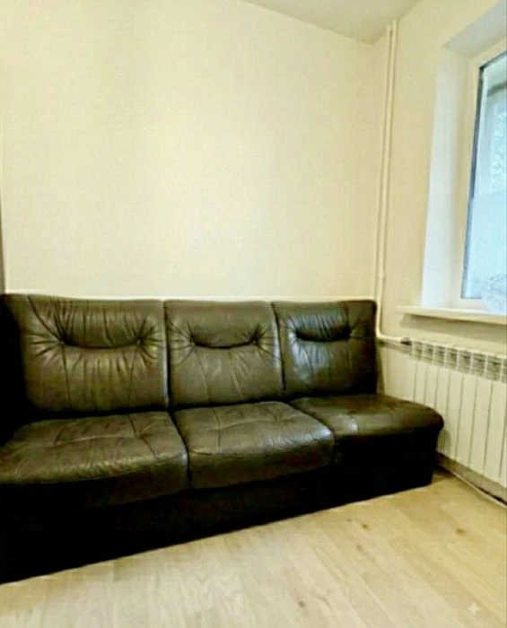 Продаж 3к квартири 63м2, метро Мінська 5 хвилин
