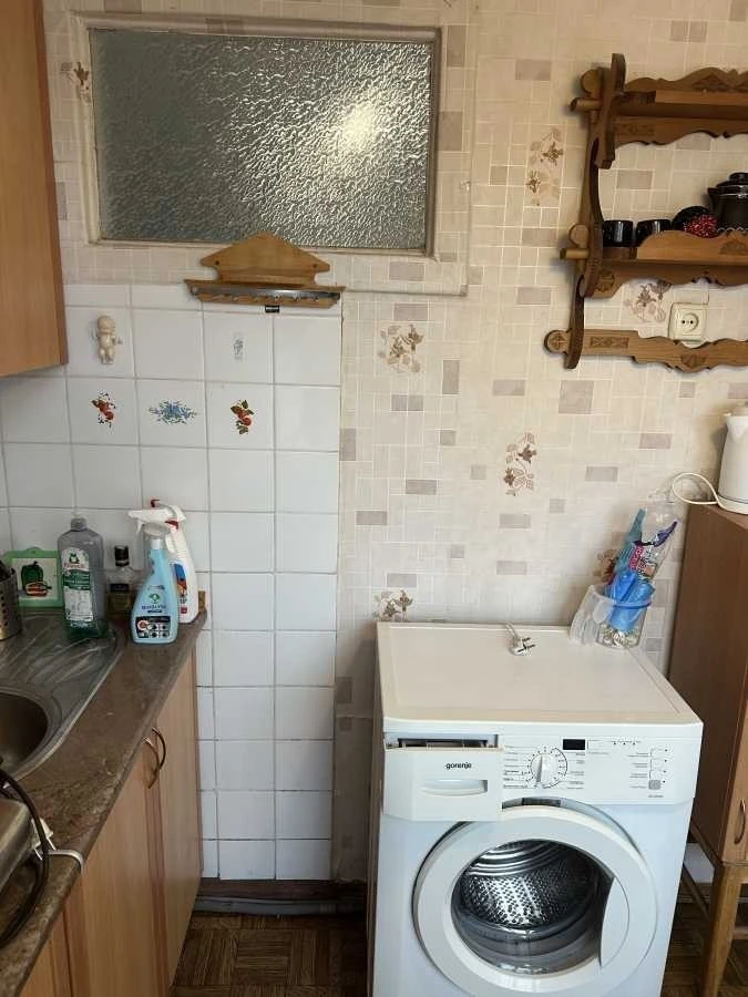 Продаж 2-кімнатної квартири 46 м², Волинська вул., 31