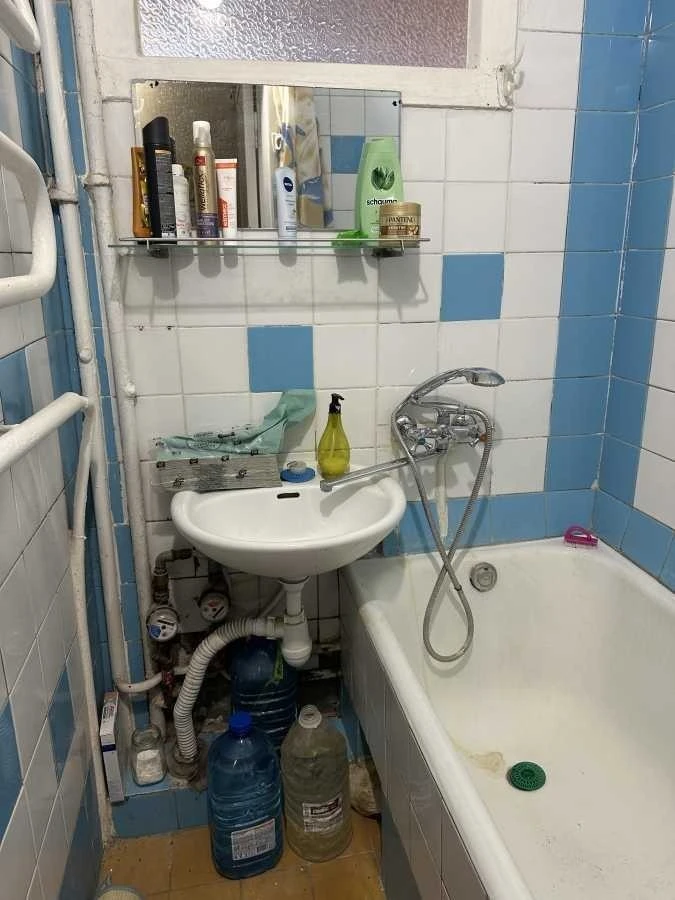 Продаж 2-кімнатної квартири 46 м², Волинська вул., 31