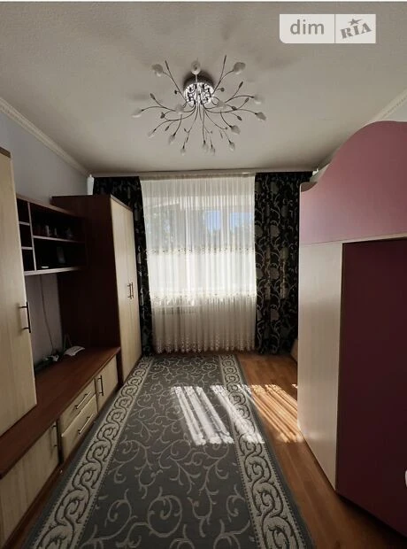 Продаж кімнати 18 кв. м на вул. Івана Гонти 9 • ID 34884984