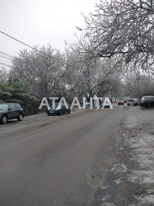 I will sell a house on Avdeev-Chernomorskogo, on Chubaevka.
