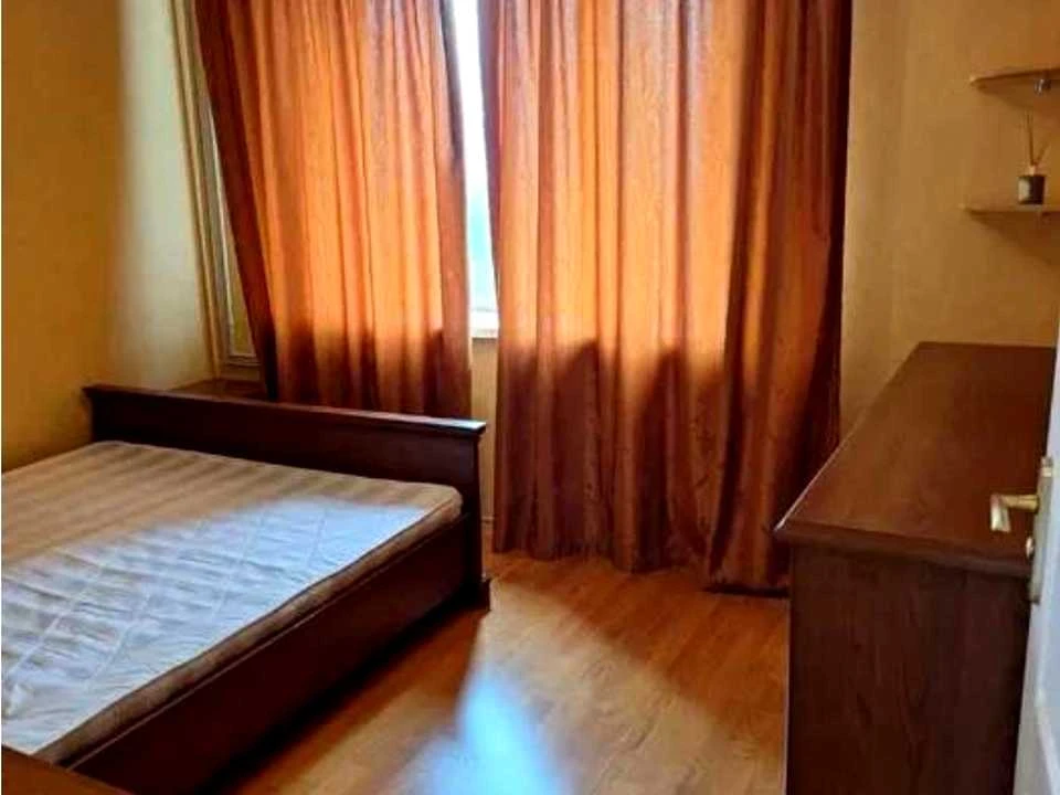 Квартира. Київ, Оноре де Бальзака вул.