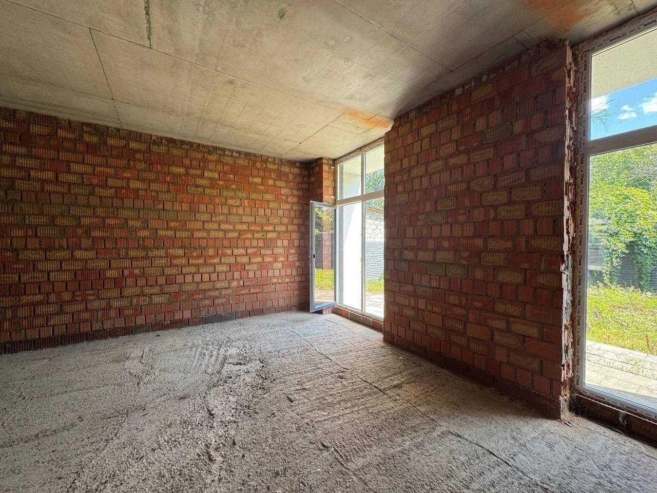 Продам якісний будинок в Києві | 165 м2 | 3 сотки | газ і вл
