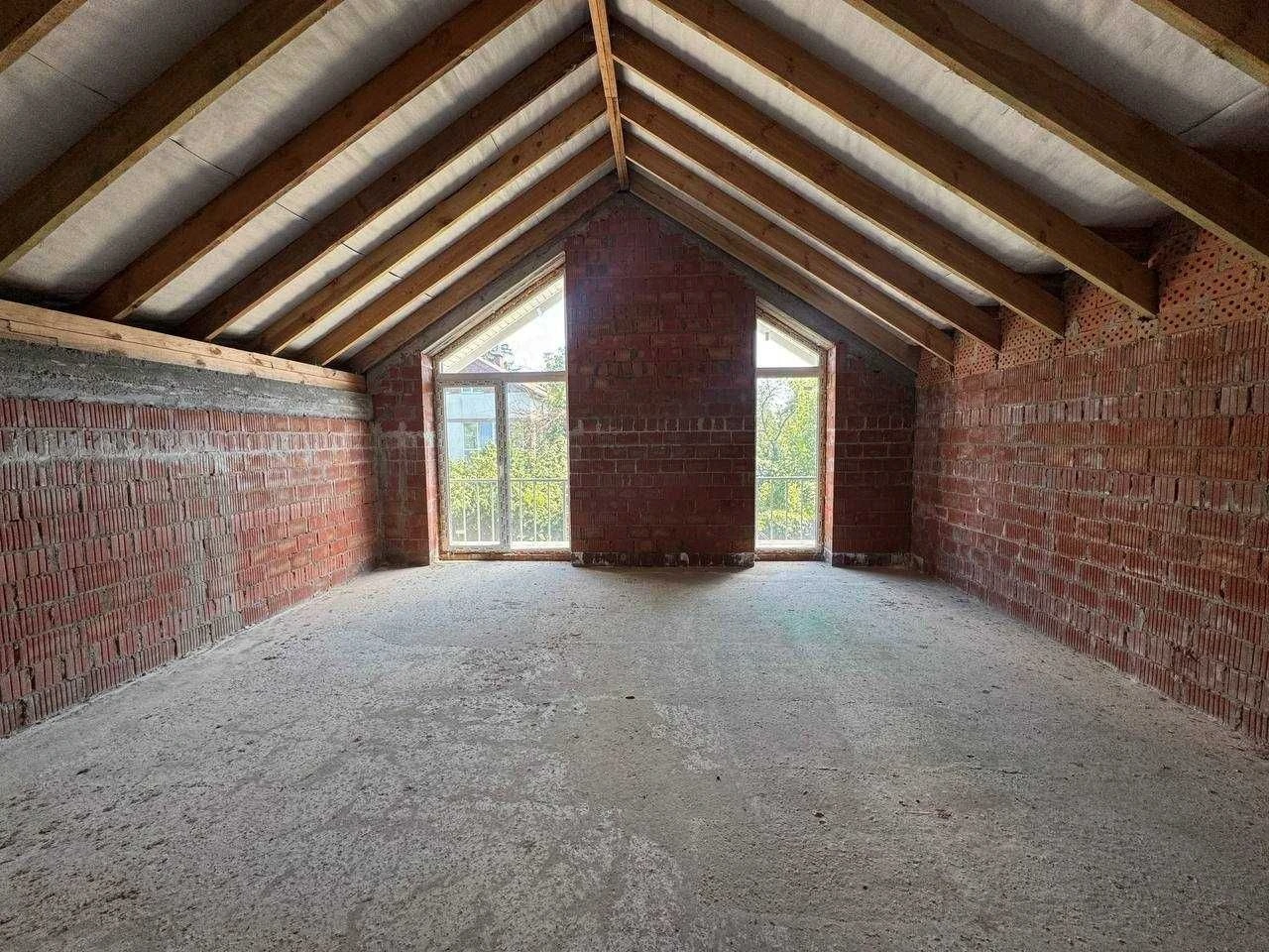 Продам якісний будинок в Києві | 165 м2 | 3 сотки | газ і вл