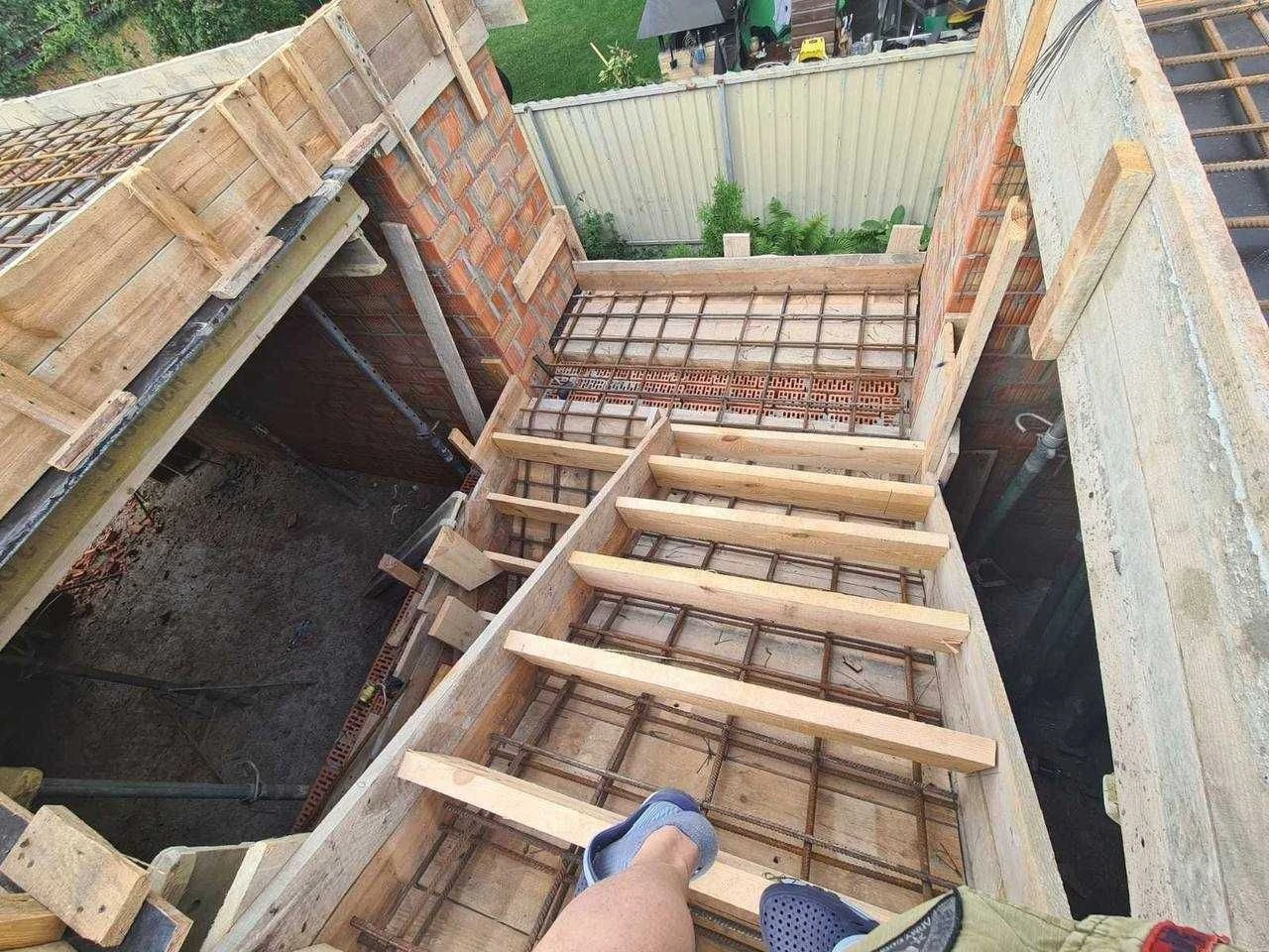 Продам якісний будинок в Києві | 165 м2 | 3 сотки | газ і вл