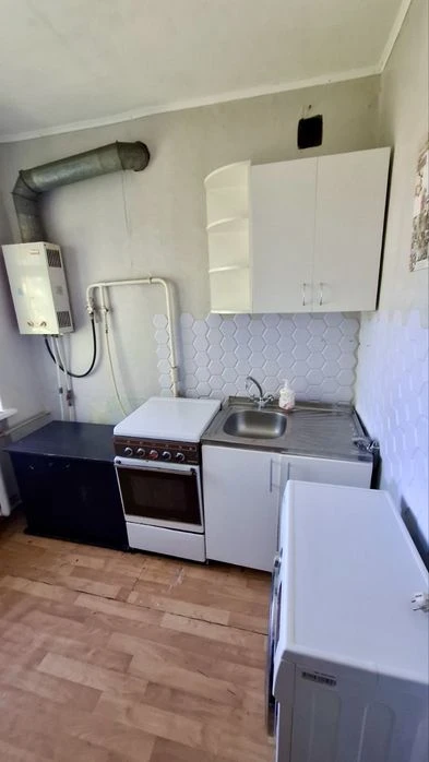 Продам 1-к кв по ул. Солидарности район 12 Квартала Возможен