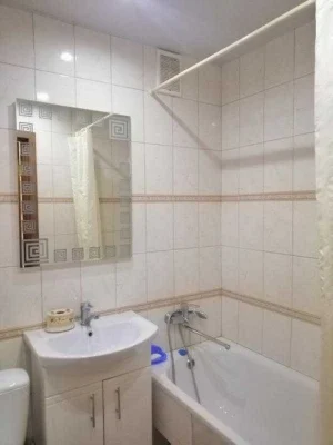 Продам 1 комн.квартиру на Одесской возле с/м Рост