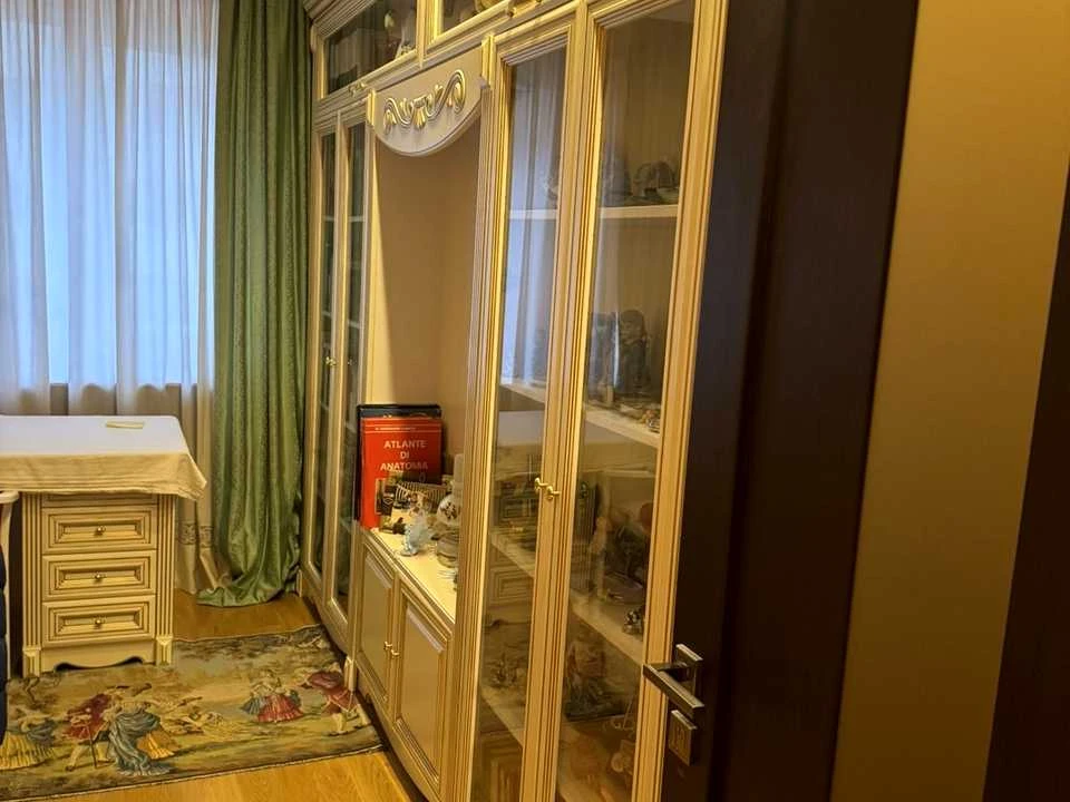 Квартира. Львів, Залізнична вул.