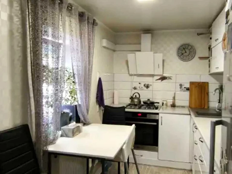 Будинок. Дніпро, Чигиринська вул.
