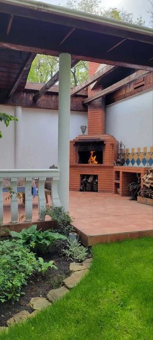 Дом на 15ст. Б.Фонтана на 12 сот. бассейн, гостевой дом, бан