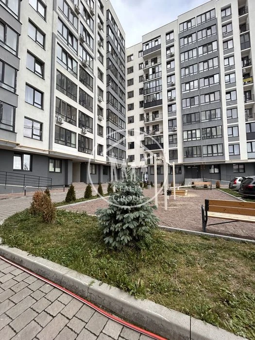 Вигідна ціна!!2-кімнатна квартира в новобудові на вул. Довга