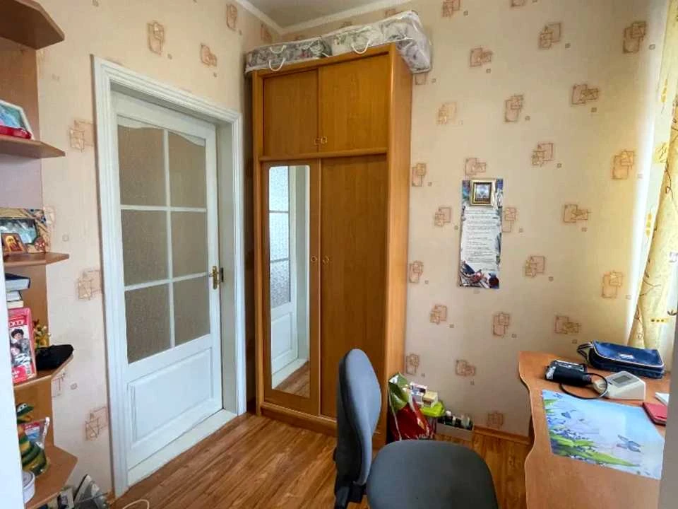 Будинок. Дніпро, Десантна вул.