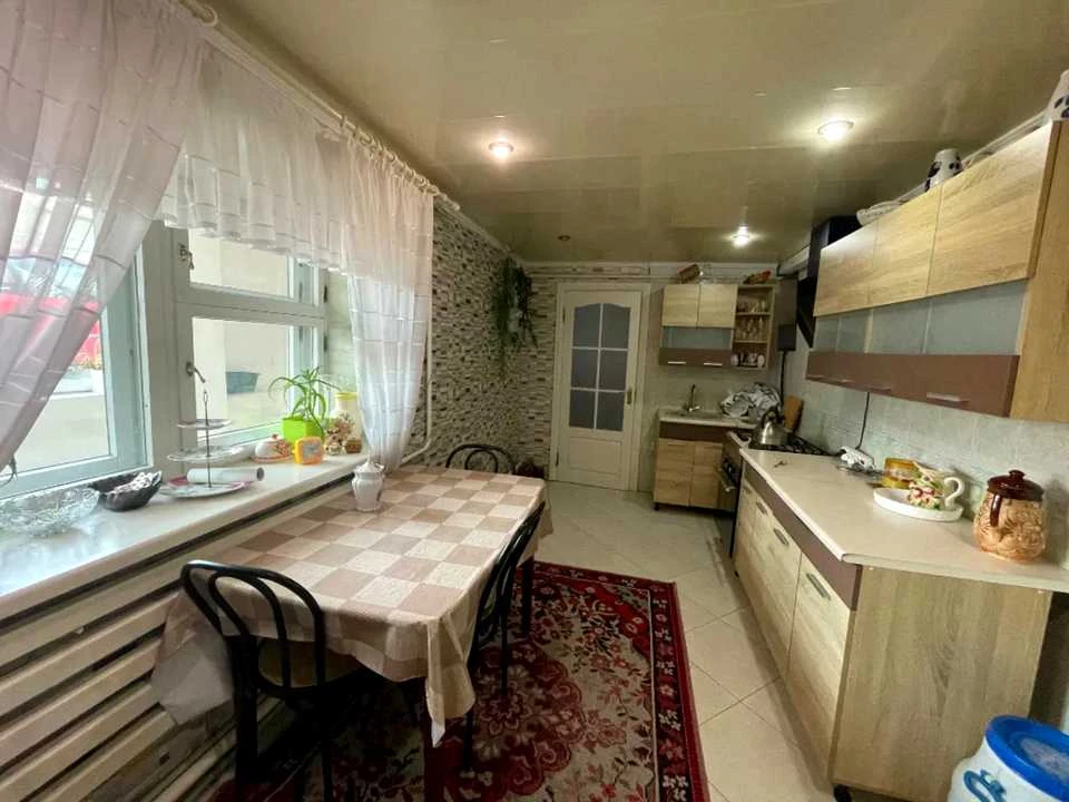 Будинок. Дніпро, Десантна вул.