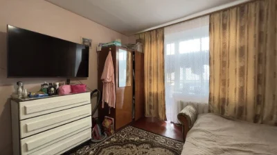 Продаж 1к центр міста .