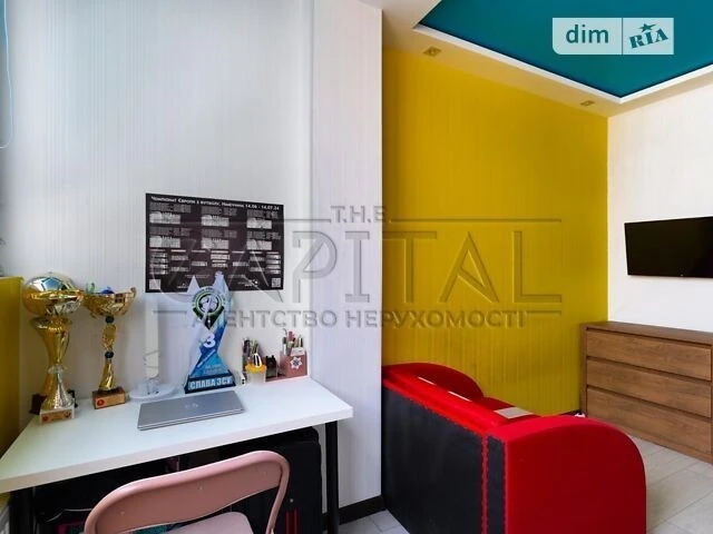 For sale 2-room apartment 50 sq. m. on Dragomanova Street 2 • ID 34698