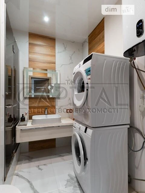 For sale 2-room apartment 50 sq. m. on Dragomanova Street 2 • ID 34698