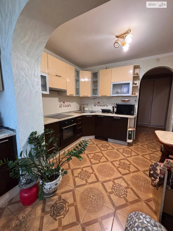 Продаж Квартира Троєщина
