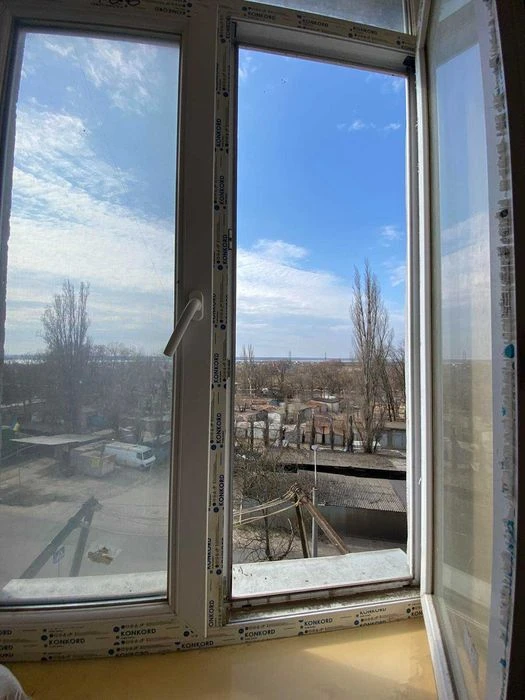 2-кімнати в комуні на Ойстраха (Затонського). Все своє.