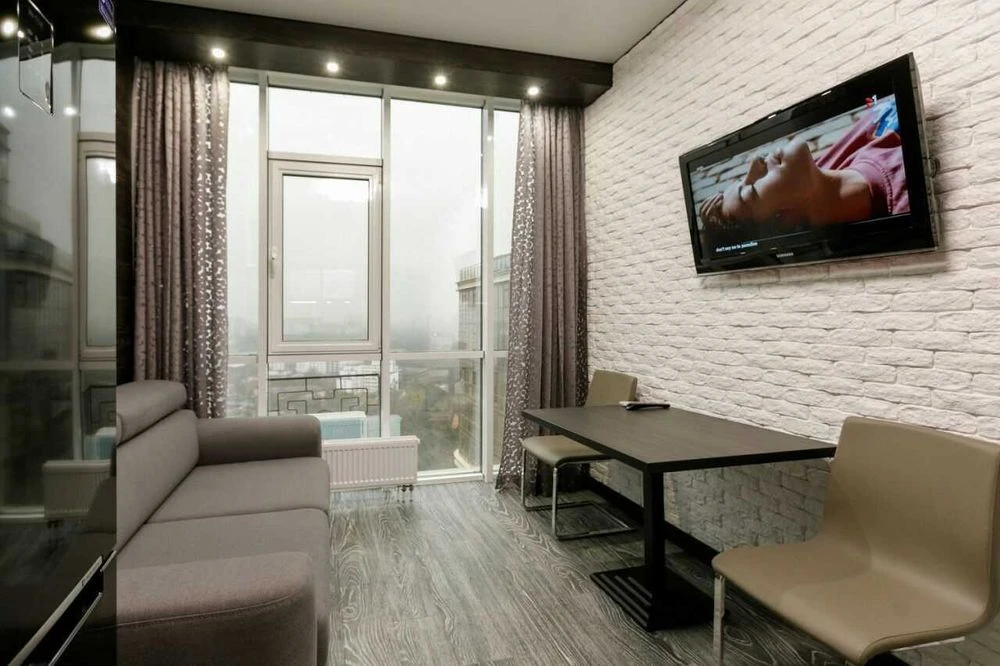 Продам 1 комнатную квартиру в ЖК 19-я Жемчужина.