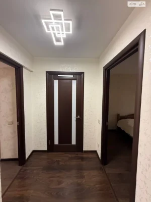 Продаж Квартира Тополя-3