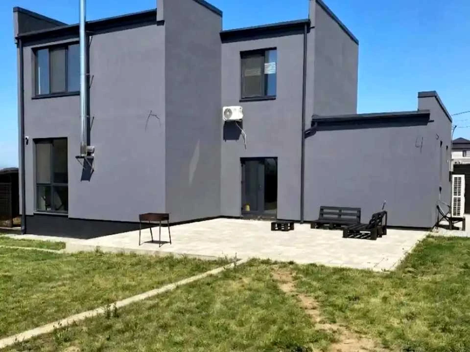 Будинок. Дніпро, Веселки