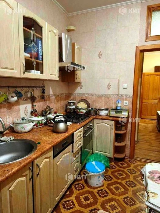 3к. 69м2 Научная, м. Университет, Независимости (Правды) пр.