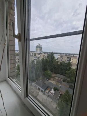 Продам 1 к квартиру в центре