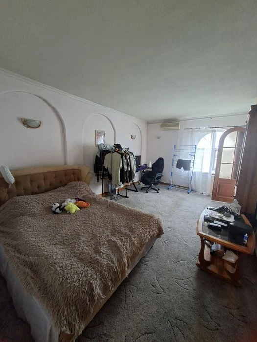 Продам 1 к квартиру в центре