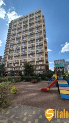 Продаж 1-кімнатна квартира євродвушка ЖК П'ятий квартал Варш