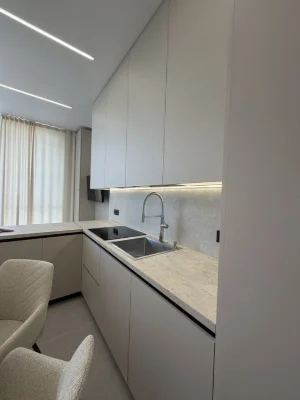 Продаж видової трикімнаткої по набережній , Uzh Towers