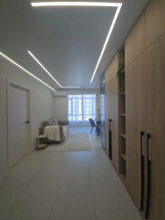 CENTER 1 bedroom apartment 8th floor 45m Town Central