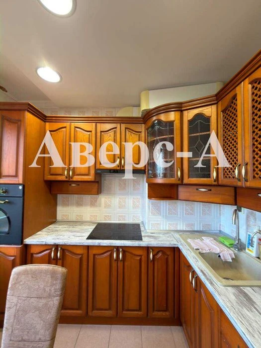 Продам 3-х комнатную квартиру на Заболотного