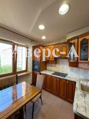 Продам 3-х комнатную квартиру на Заболотного