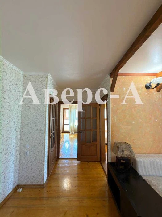 Продам 3-х комнатную квартиру на Заболотного