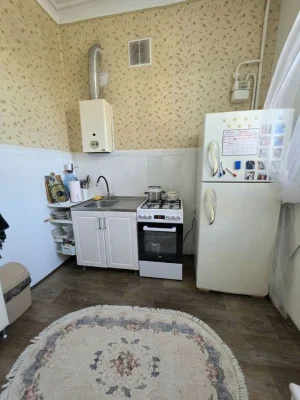 Продаж 2кім.квартири. Сталінка! ЦЕНТР