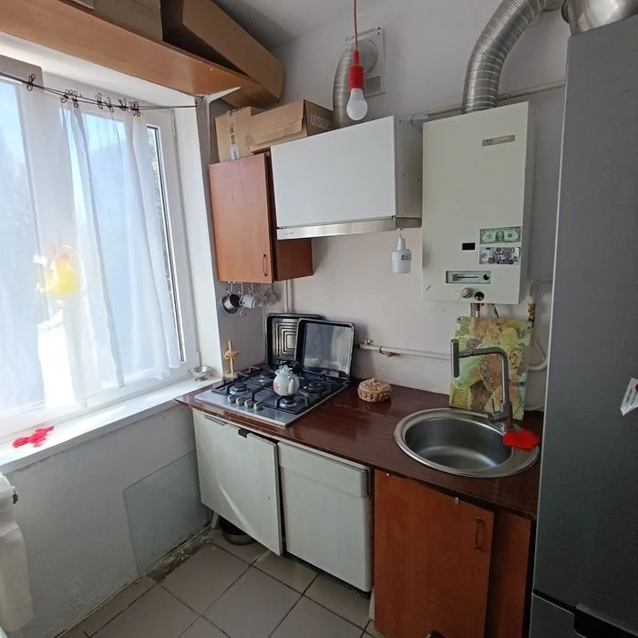 Продаю 3 кім квартиру Театральна - проспект Миру, окремі кім